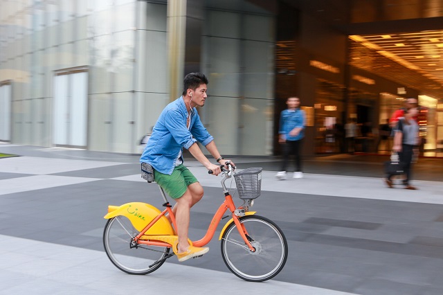 Xe đạp công cộng là hình thức di chuyển được nhiều du khách lựa chọn sử dụng