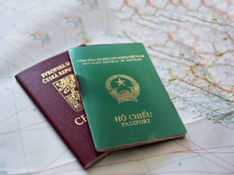 Hộ chiếu  là vật bất ly thân trong chuyến du lịch châu Á của bạn