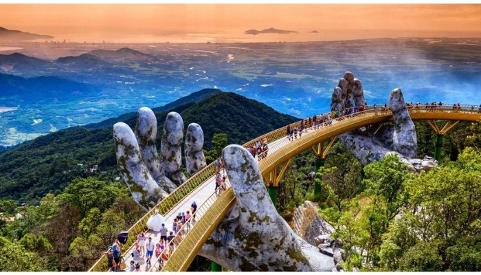 [Image: thoi-diem-du-lich-dep.webp]