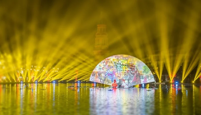 Show diễn Tinh Hoa Việt Nam