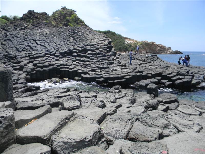 Gềnh đá đĩa tại Quy Nhơn