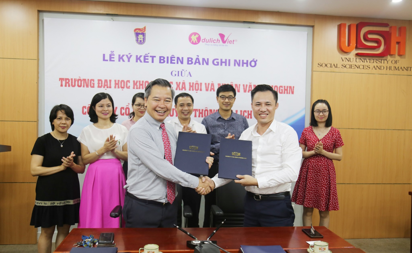 Du Lịch Việt và Trường ĐH KHXH&NV Hà Nội Ký kết Hợp tác Đào tạo Cung ứng Nguồn nhân lực chất lượng cao
