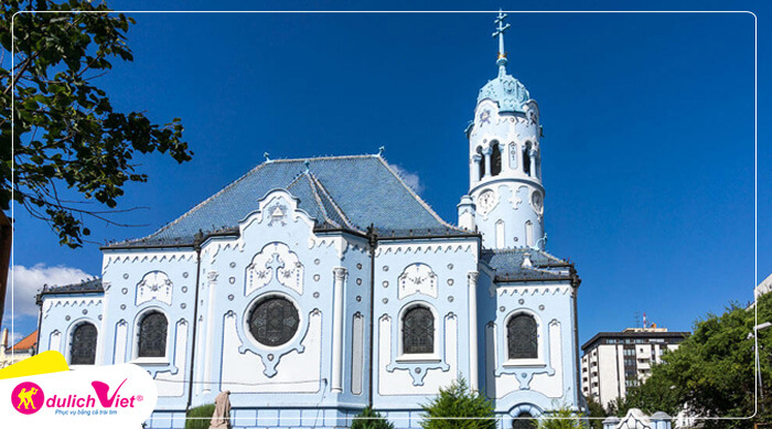 Nhà thờ Xanh - The Blue Church hay còn gọi là Church of St. Elizabeth