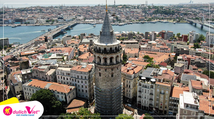 Tòa tháp cổ Galata