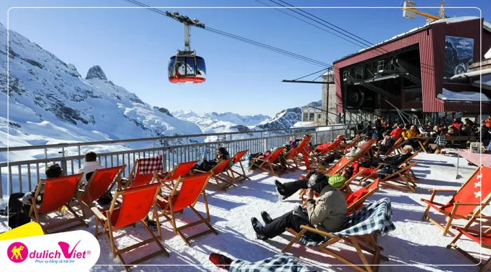 Núi Titlis cao 3.238m, nằm trong dãy núi Alps