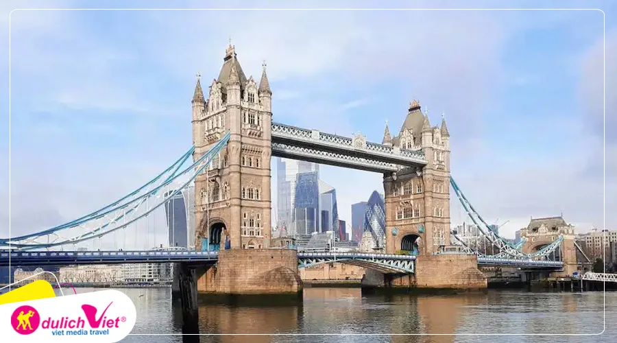 Tower Bridge