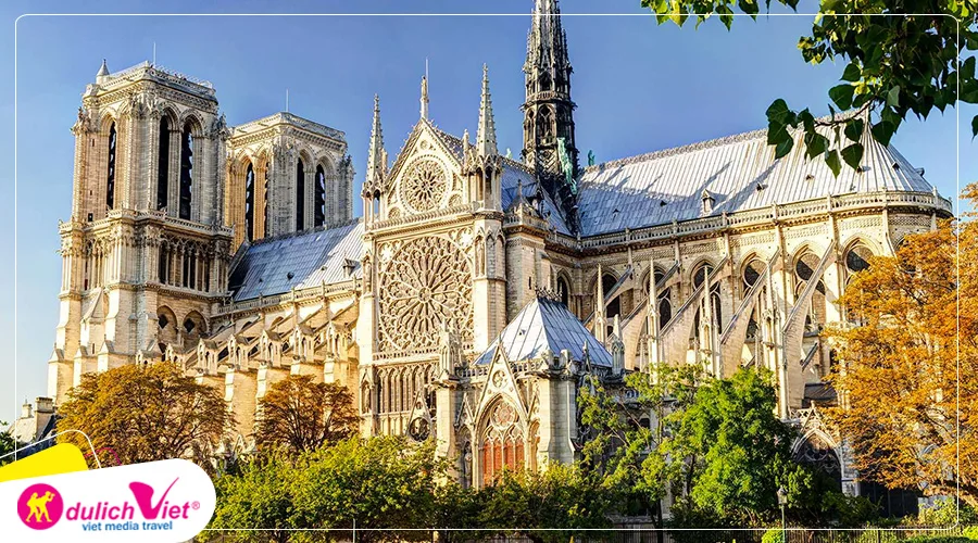 Nhà thờ Đức Bà Paris 