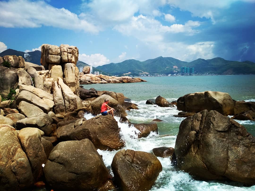 Du lịch Nha Trang - Bãi Hòn Chồng