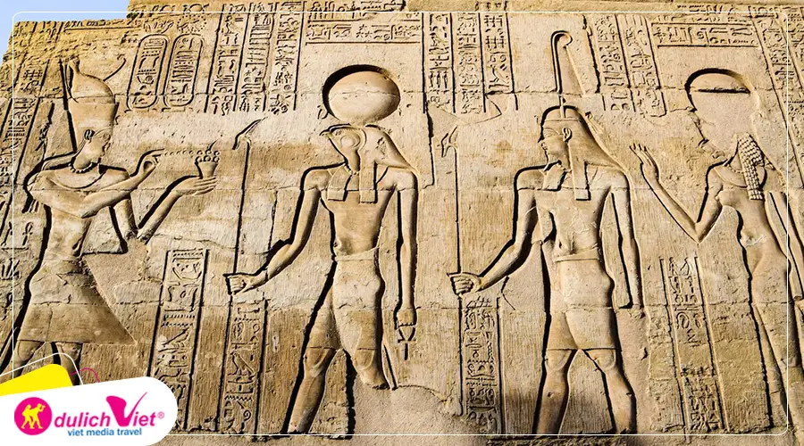 Tua tham quan Đền Kom Ombo