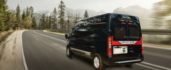 Thuê xe Limousine dcar dòng xe dịch vụ được nhiều khách hàng lựa chọn