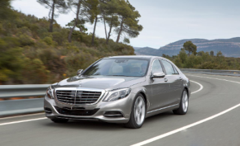 Mercedes S400 dòng xe thời thượng được nhiều du khách lựa chọn 