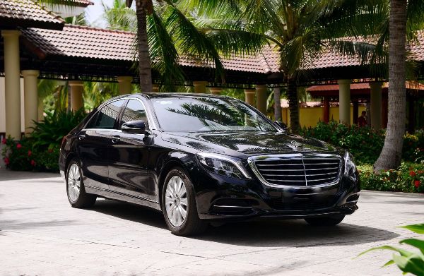 Du Lịch Việt địa chỉ cung cấp dịch vụ thuê xe Mercedes S500 VIP