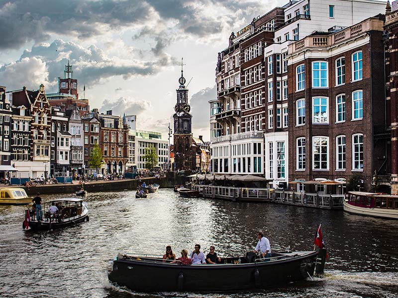 Du lịch Hà Lan chắc chắn không khó như bạn nghĩ