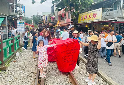 TOUR ĐÀI LOAN MÙA THU 6N5Đ | ĐÀI BẮC - ĐÀI TRUNG - CAO HÙNG