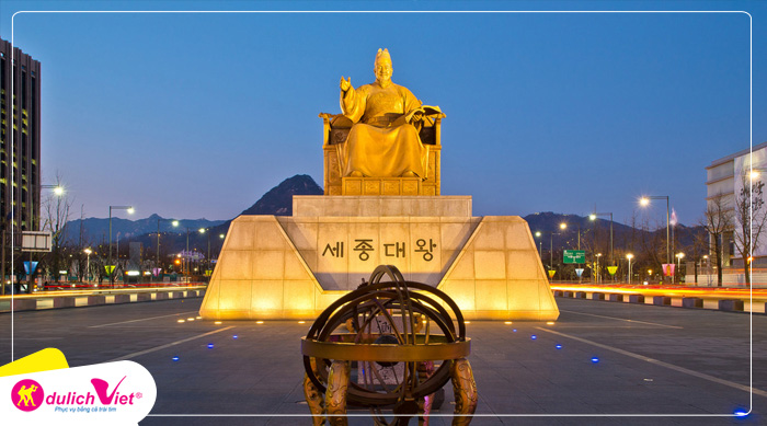 Du lịch Hàn Quốc quảng trường Gwanghoamun
