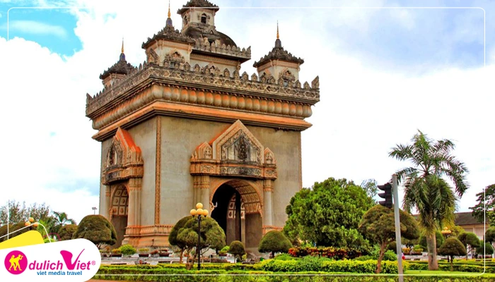 Tượng Đài Chiến thắng Patuxay