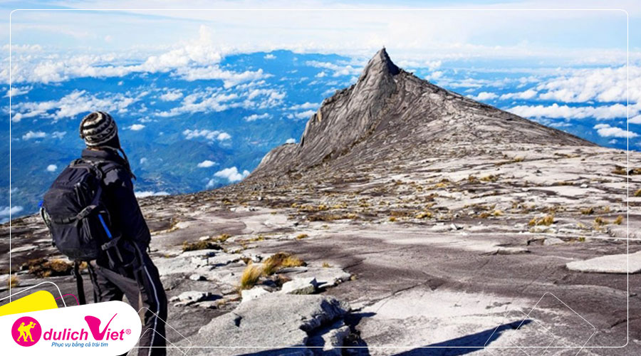 Du lịch Malaysia tham quan núi Kinabalu