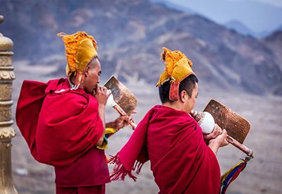 Du lịch Tây Tạng Hè - Lhasa - Cung Điện Potala - Sông Băng Vĩnh Cửu Karola - Shigatse từ Sài Gòn 2025