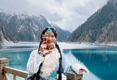 TOUR TRUNG QUỐC MÙA THU ĐÔNG 6N5Đ | THÀNH ĐÔ - CỬU TRẠI CÂU - CÔNG VIÊN GẤU TRÚC  (Tour Không Shopping)