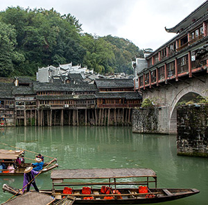 Du lịch Hè - Tour Trương Gia Giới - Phượng Hoàng Cổ Trấn - Viên Gia Giới - Hồ Bảo Phong từ Hà Nội 2023