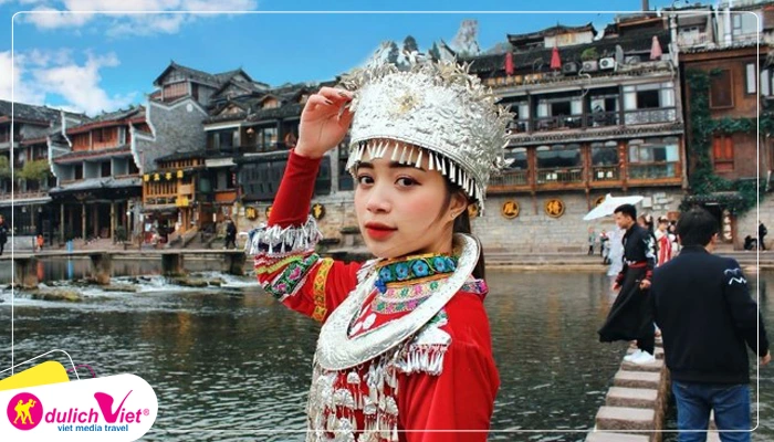 Phượng Hoàng Cổ Trấn – Nơi được nhà văn Rewi Alley ca ngợi là