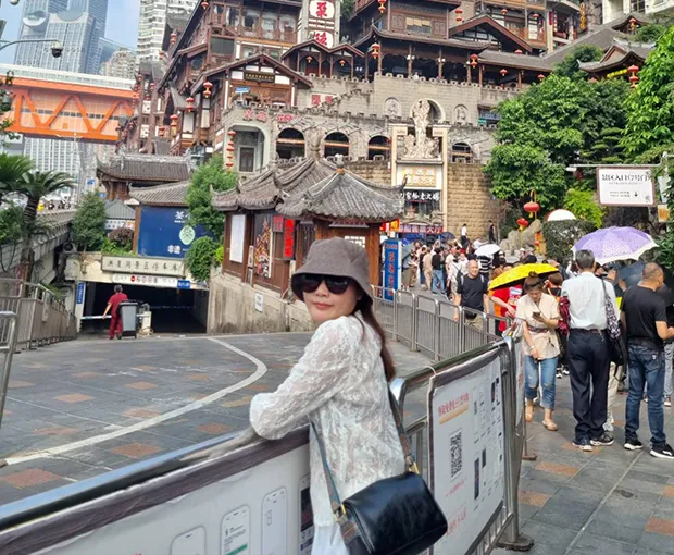 TOUR TRUNG QUỐC MÙA HÈ 8N7Đ | TRÙNG KHÁNH - NGA MI - LẠC SƠN - THÀNH ĐÔ (No Shopping)