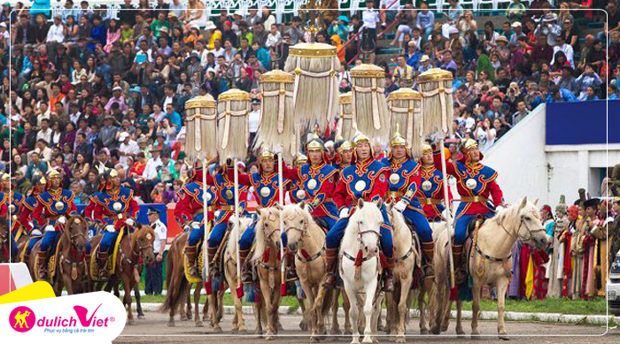 Du lịch Trung Quốc Xem lễ hội Naadam truyền thống