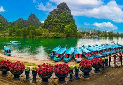 TOUR ĐÀ NẴNG MÙA XUÂN 4N3Đ | BÀ NÀ - HỘI AN - HUẾ - ĐỘNG PHONG NHA