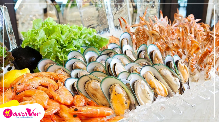 Buffet cao cấp với những món ăn Hải sản tươi ngon đặc sắc của vùng biển Hạ Long