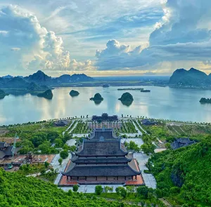 TOUR MIỀN BẮC MÙA HÈ 5N4Đ | TAM CHÚC - NINH BÌNH - HẠ LONG
