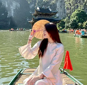 TOUR MIỀN BẮC 3N2Đ | VÂN ĐỒN - VỊNH HẠ LONG - NINH BÌNH - TRÀNG AN