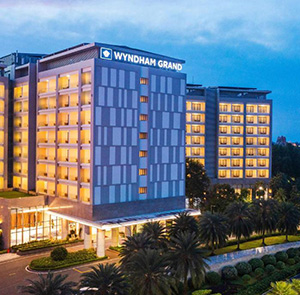Combo Du lịch Phú Quốc Khách sạn 5 Sao Wyndham từ Sài Gòn 2024