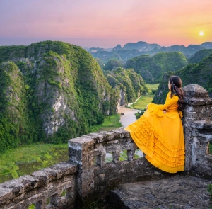 Tour Ninh Bình 1 Ngày | Hà Nội - Hoa Lư - Tam Cốc - Hang Múa