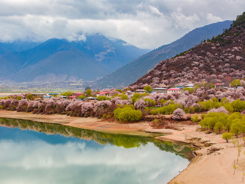 Du lịch Tây Tạng nên khám phá những nơi nào