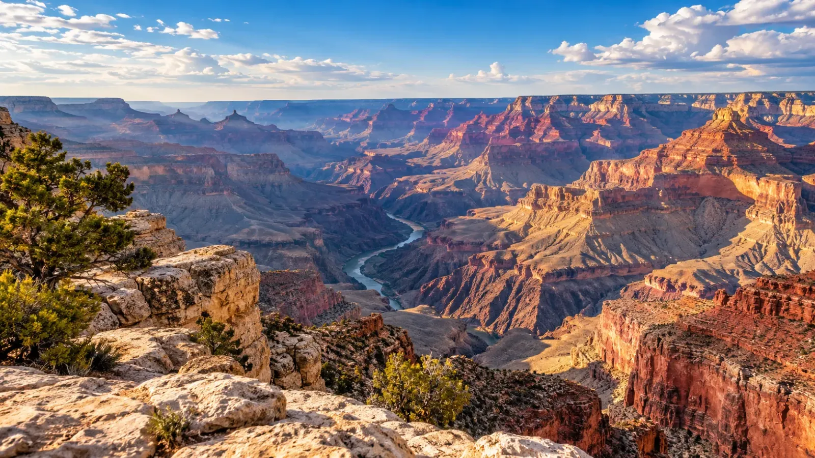 Cảnh quan Grand Canyon South Rim tại bang Arizona