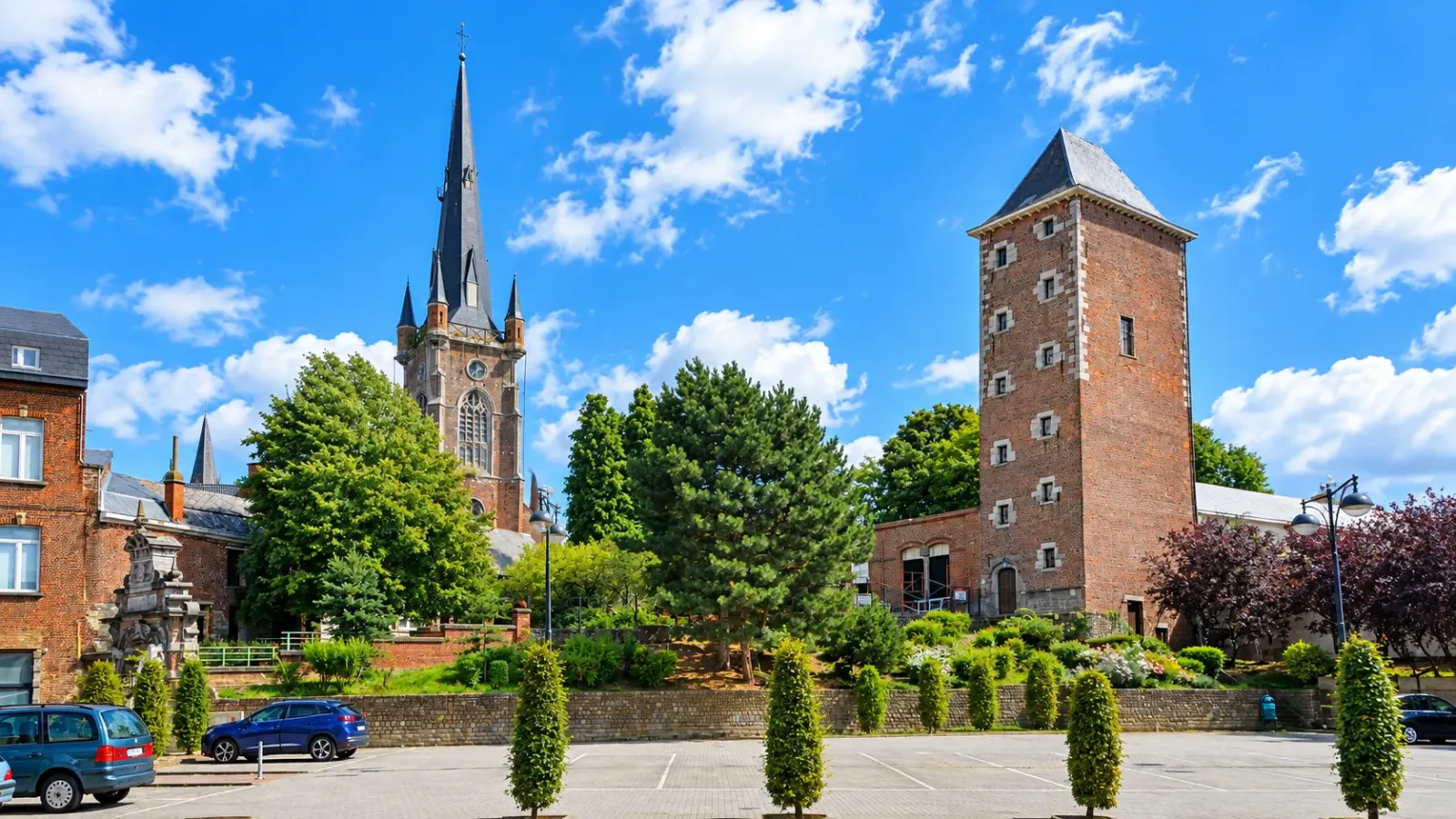 Công trình tháp lịch sử Tour de Gosselies tại khu vực Gosselies thuộc Charleroi