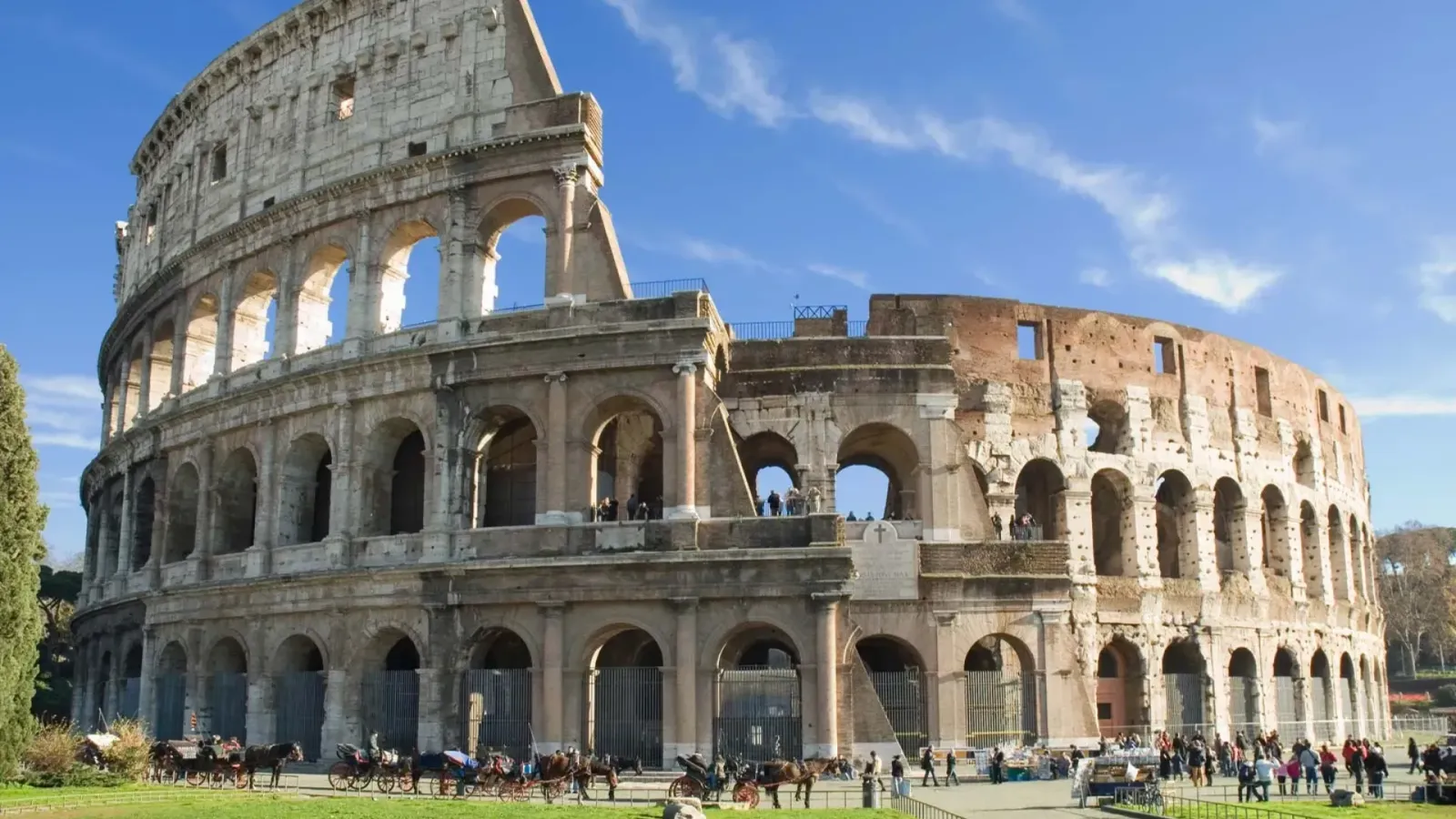 Đấu trường La Mã Colosseum tại thành phố Rome, Ý