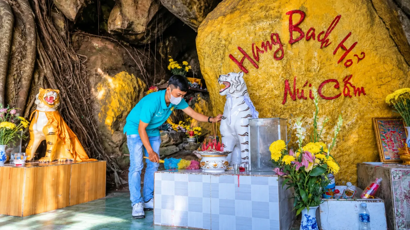 Hang ông Hổ tại Tây Ninh