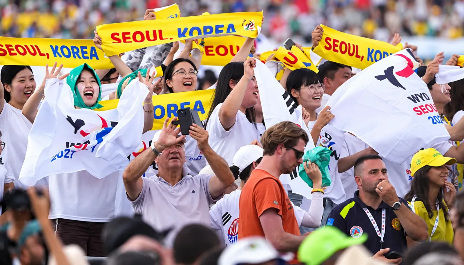 hanh-trinh-tai-cac-giao-phan-truoc-khi-hoi-tu-ve-seoul