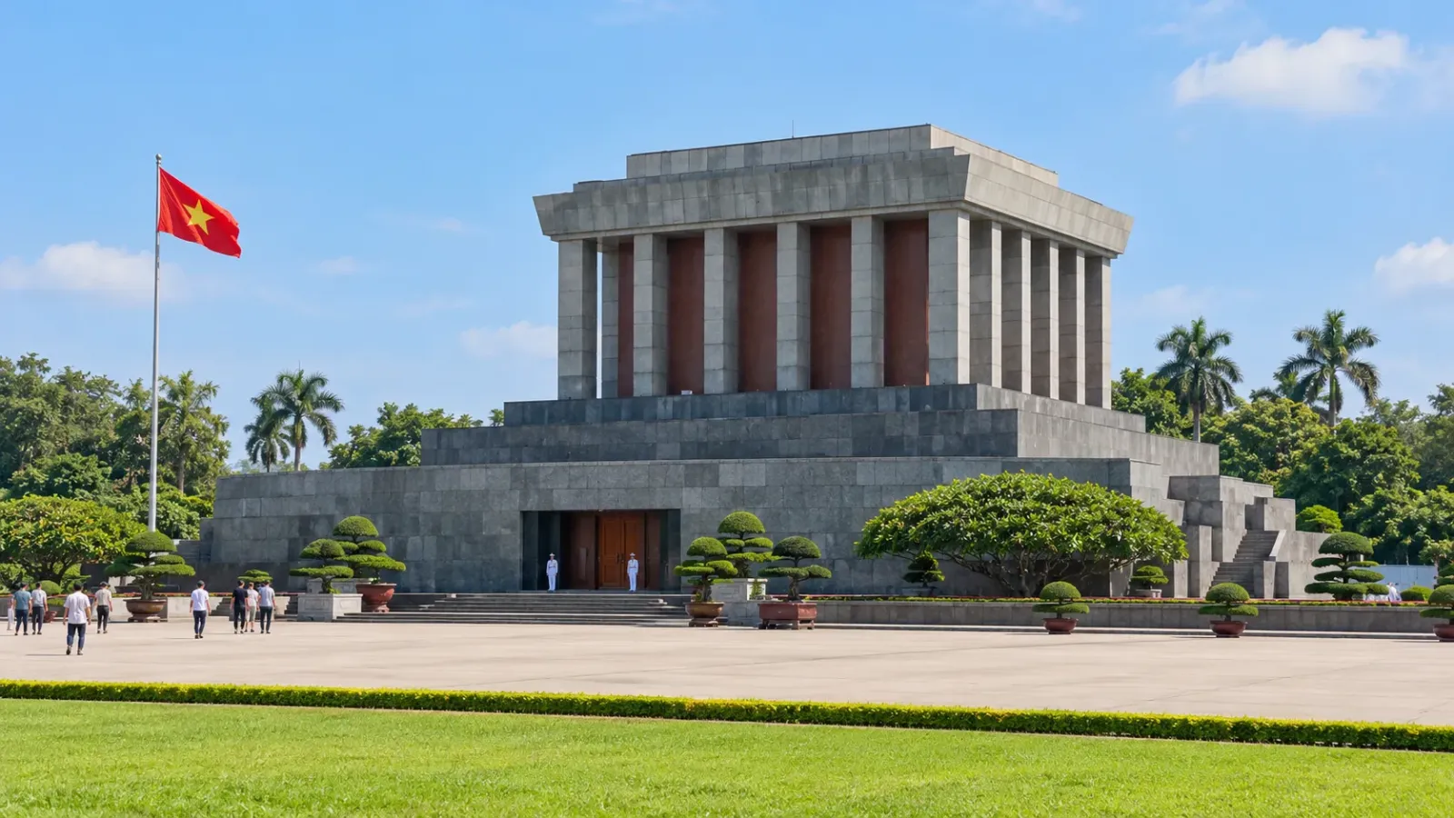 Lăng Chủ tịch Hồ Chí Minh tại khu vực Quảng trường Ba Đình ở Hà Nội.