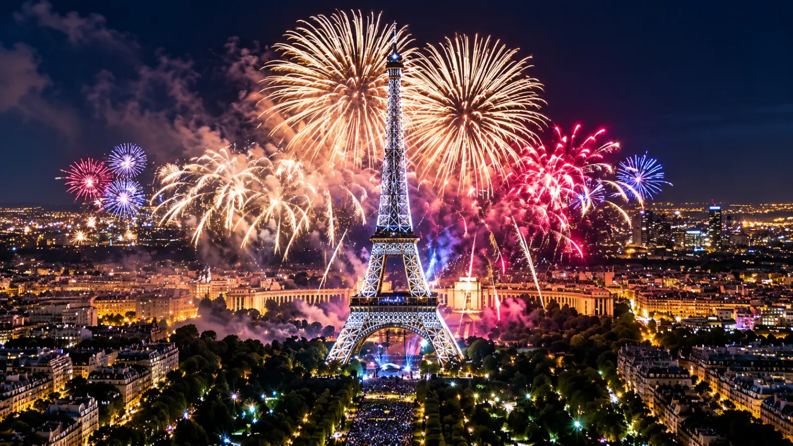 Pháo hoa rực sáng trên bầu trời khu vực tháp Eiffel tại Paris