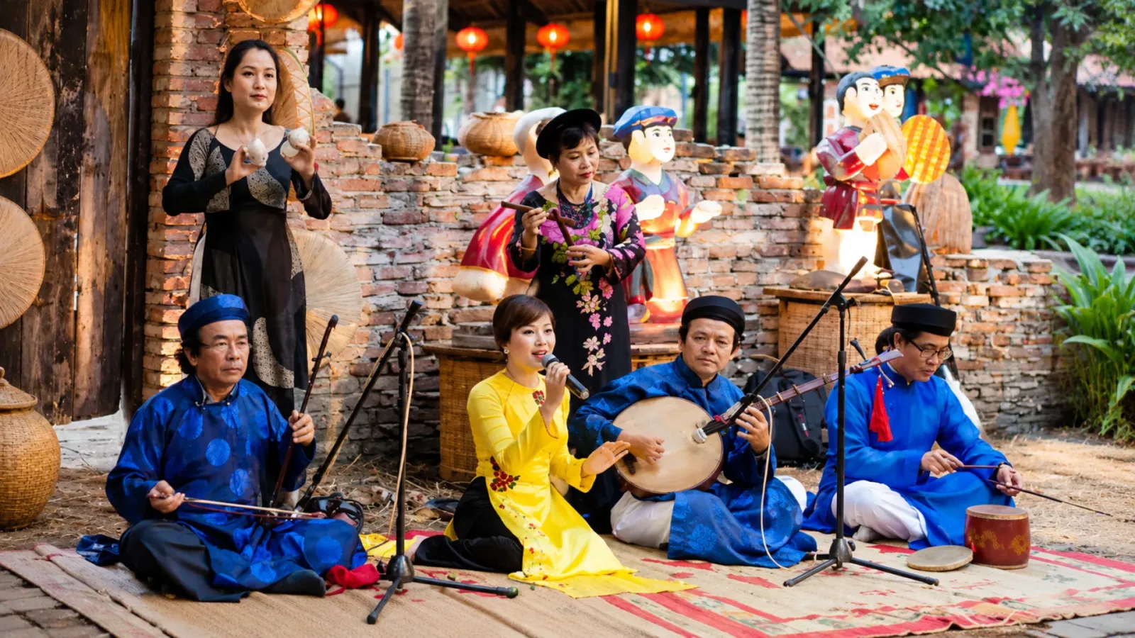 Trải nghiệm bản sắc đờn ca tài tử tại Bến Tre