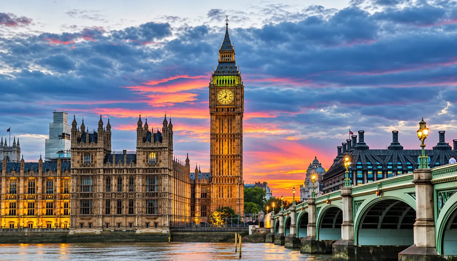 big-ben-va-cung-dien-westminster-bieu-tuong-kien-truc-noi-tieng-london