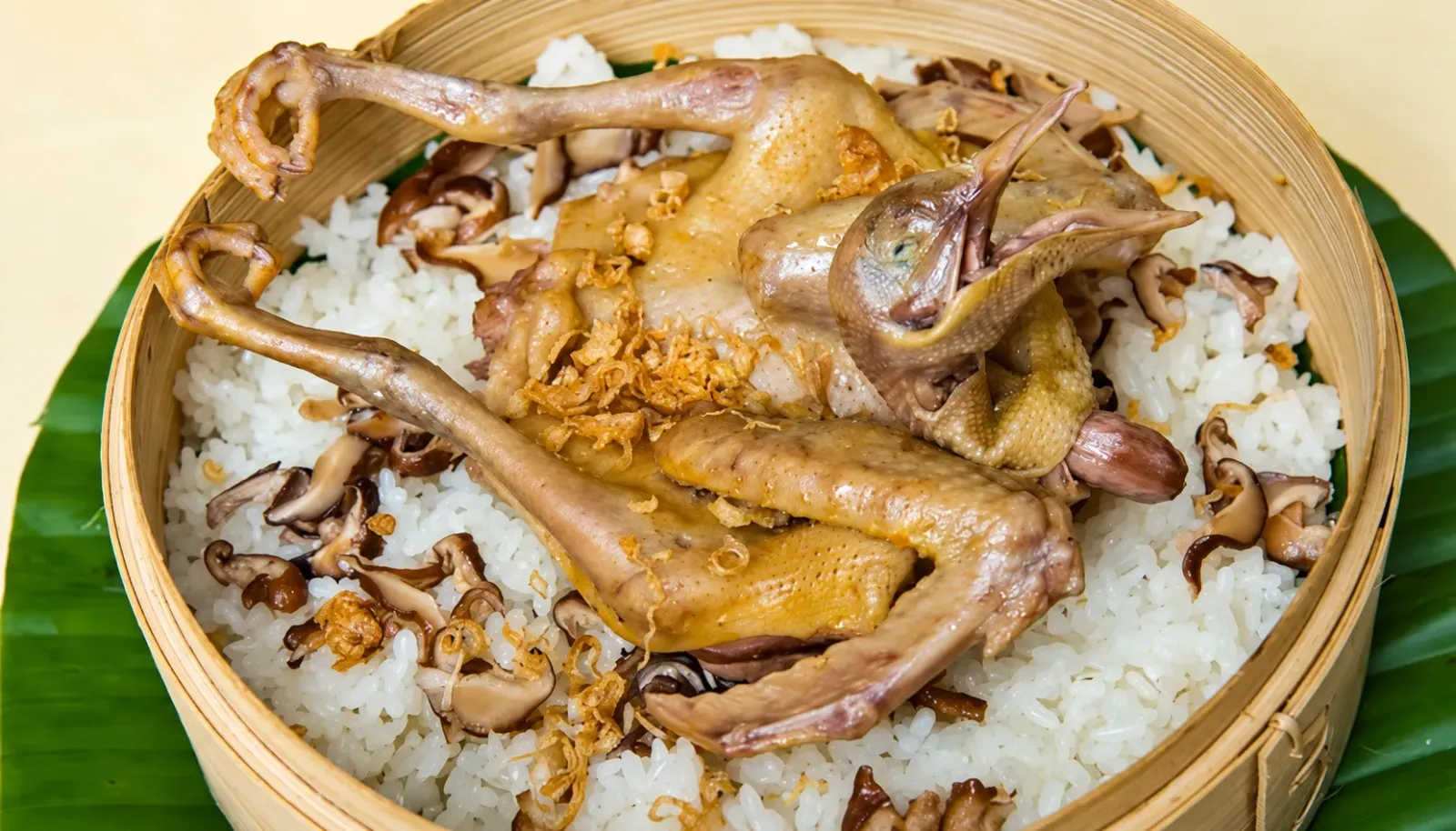 xoi-chim-muong-thanh-la-mon-an-dac-san-duoc-nhieu-thuc-khach-yeu-thich