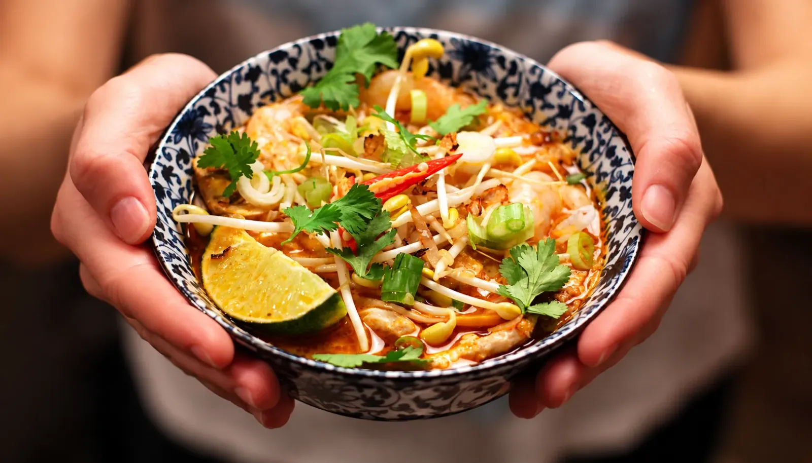 laksa-mon-mi-cay-dam-da-huong-vi-malaysia