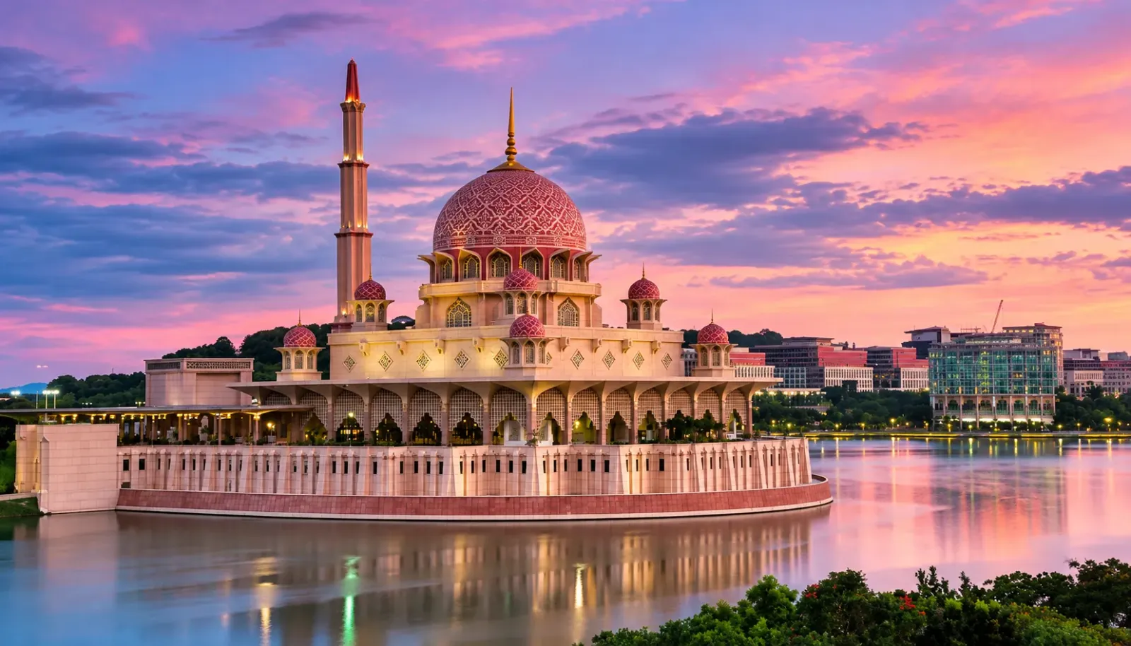 putrajaya-thanh-pho-noi-bat-voi-kien-truc-hien-dai