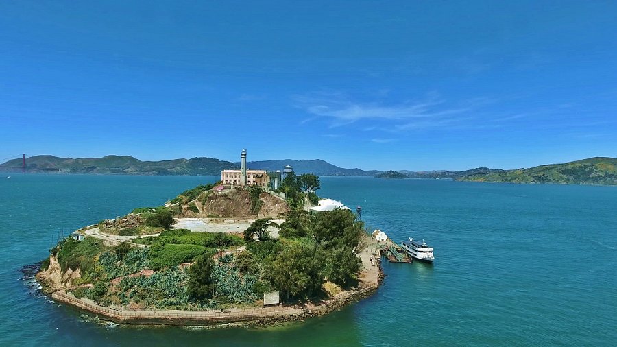 Toàn cảnh đảo Alcatraz từ trên cao