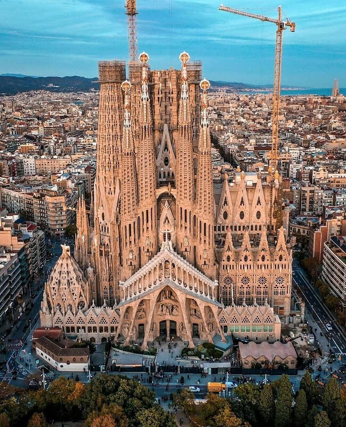 Nhà thờ La Sagrada Familia