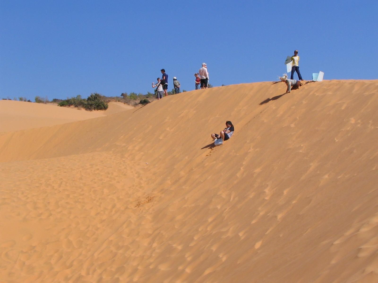 Du lịch Phan Thiết - Đồi Cát Bay