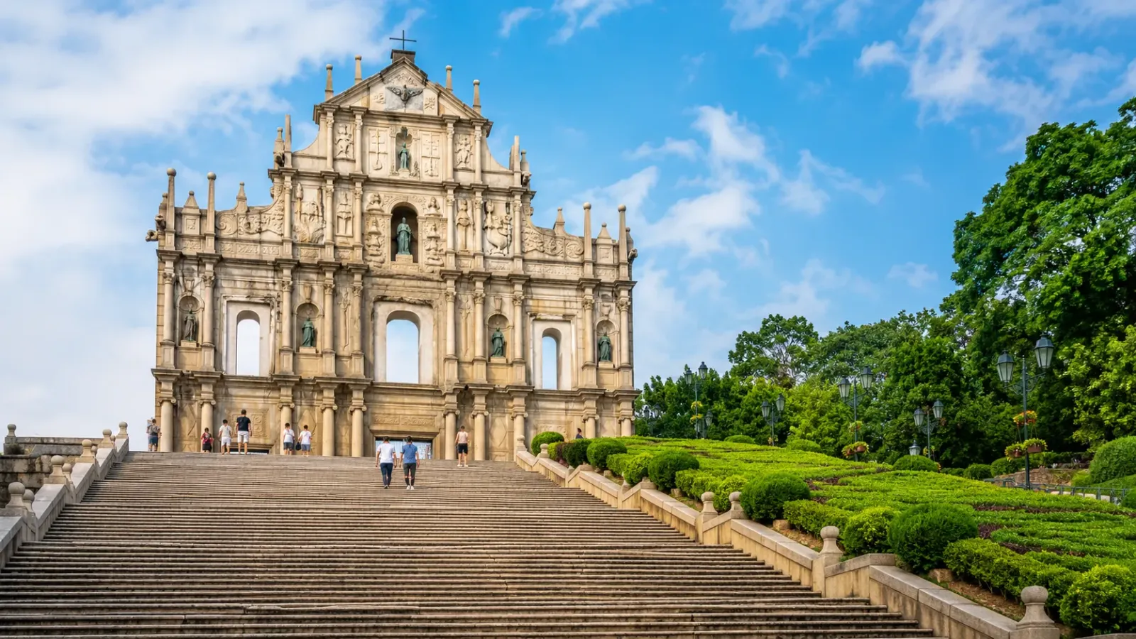 Tàn tích Nhà thờ Thánh Paul, điểm tham quan nổi tiếng khi du lịch Macau